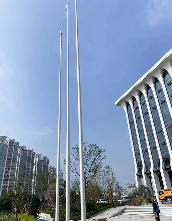 Outdoor aluminum alloy conical hand-cranked lifting flagpole Outdoor aluminum alloy conical hand-cranked lifting flagpole