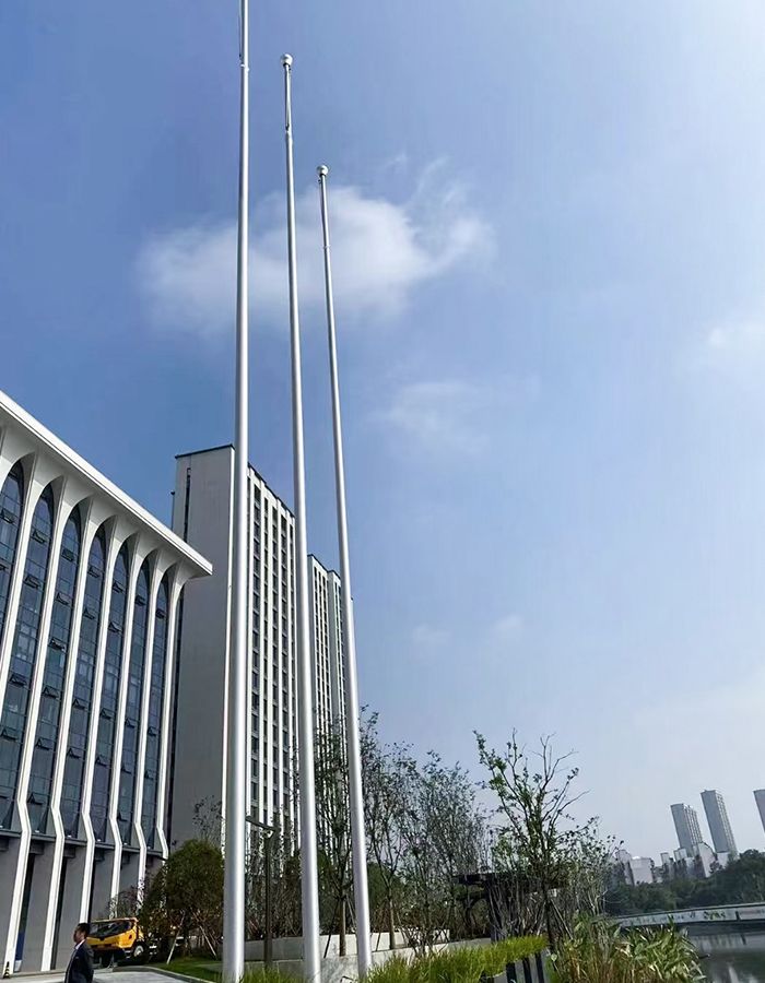 Outdoor aluminum alloy conical hand-cranked lifting flagpole Outdoor aluminum alloy conical hand-cranked lifting flagpole